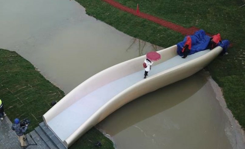 35天內便快速建成的3D打印橋.jpg